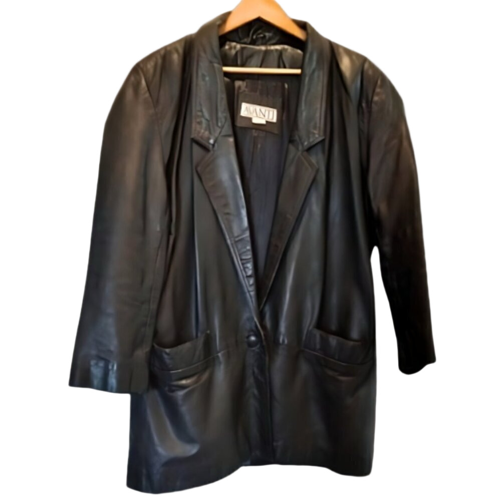 Avanti Black Leather Jacket Satin Lined Size Large Vintage